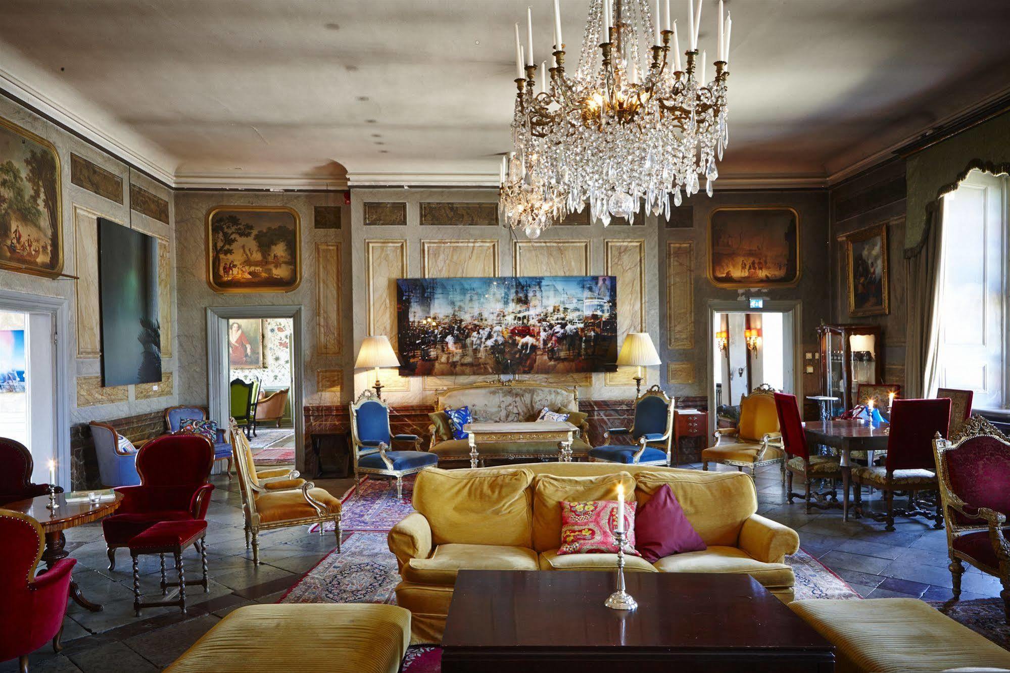 Haeringe Slott Hotel Musko Havsbad Exterior photo